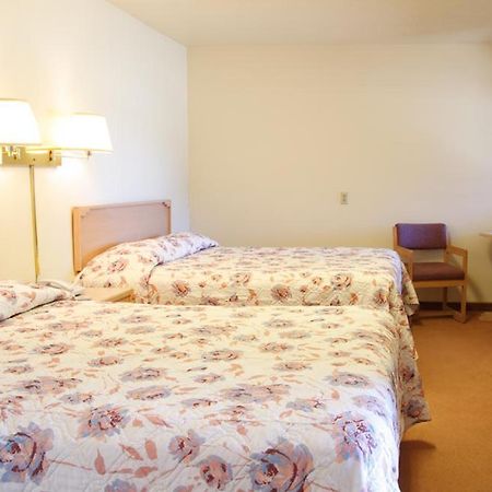 Country Inn Motel Dove Creek Exterior photo